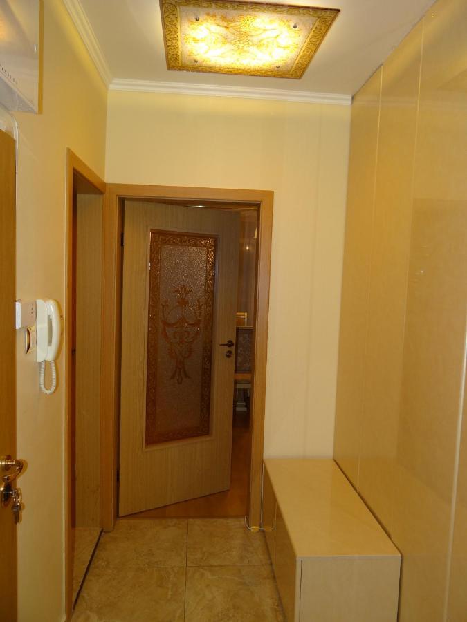 Luxury Versailles Apartments Center Opera Бургас Экстерьер фото
